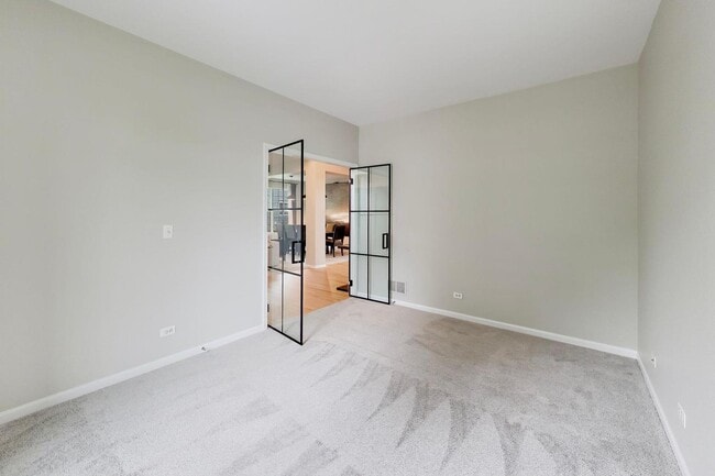 Building Photo - 18768 W Highfield Dr