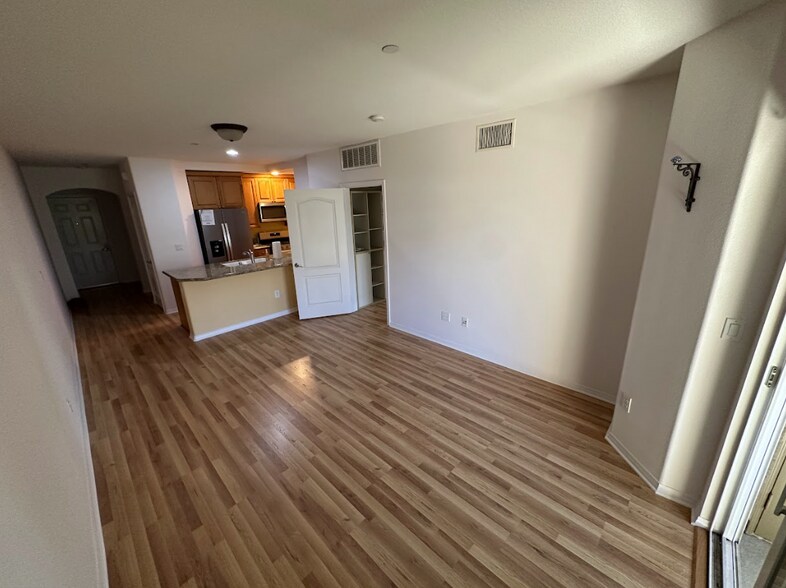 Building Photo - 2750 Artesia Blvd