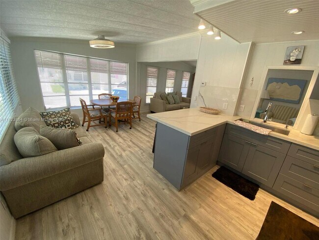Building Photo - 91 Nettles Blvd