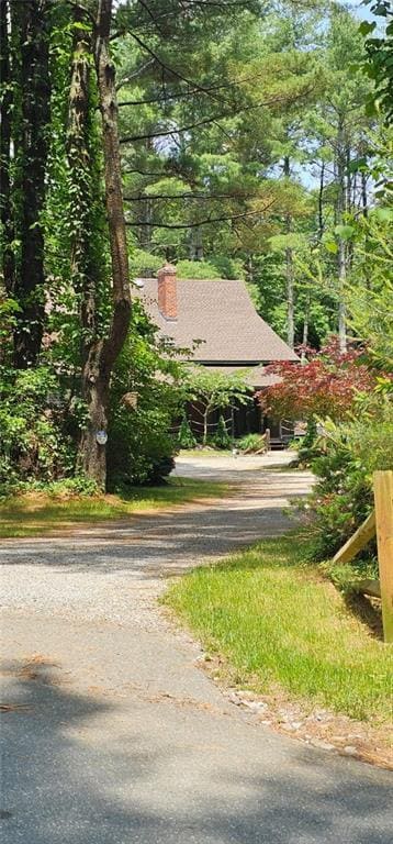 Building Photo - 115 Jackson Schoolhouse Rd