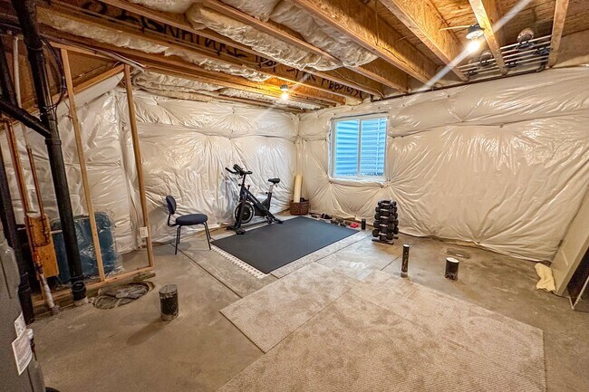 Building Photo - Detatched Home in Village at Rose Farm, Berthoud!