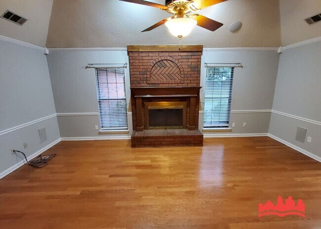 Building Photo - 3029 Milkyway Dr