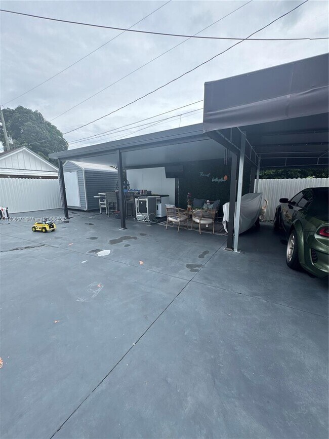 Building Photo - 4480 NW 170th St