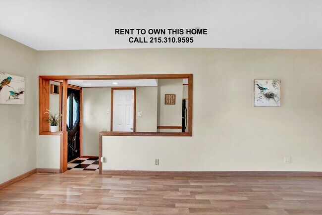 Building Photo - 1535 Maumee Ave