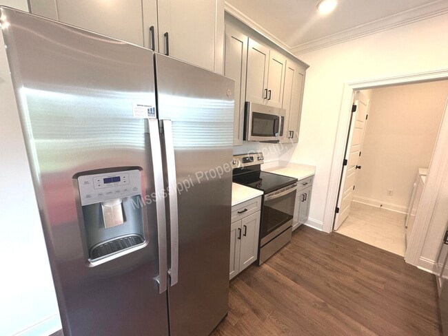 Building Photo - 3BR/3.5BA For Rent