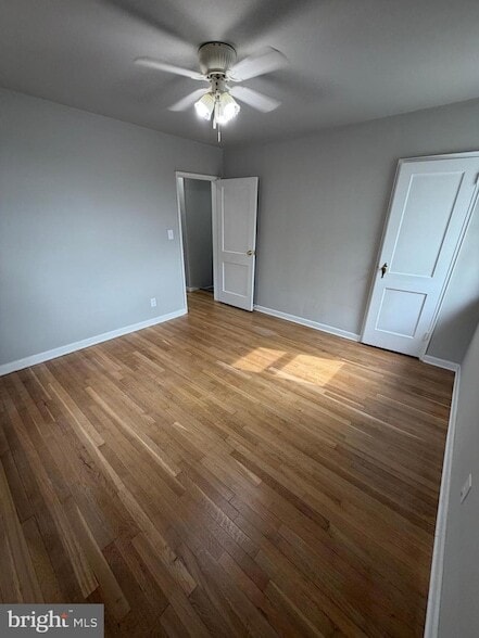 Building Photo - 229 Endsleigh Ave