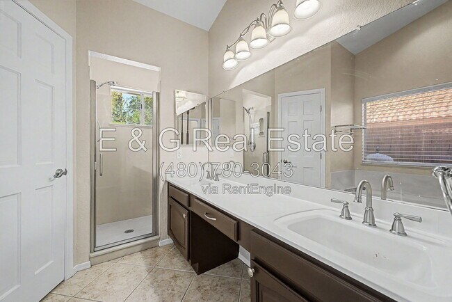 Building Photo - 4106 E Ashurst Dr