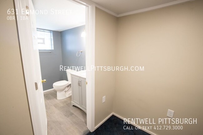 Building Photo - Studio Apartment in Bloomfield