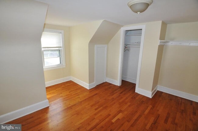Building Photo - 204 Bellview Ave
