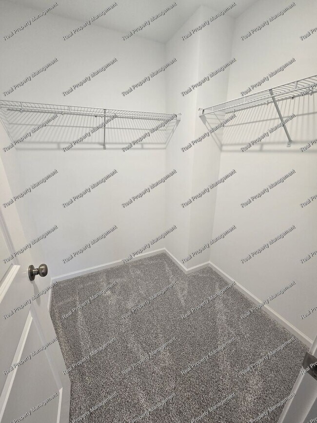 Building Photo - New Maintenance Free Two Bedroom Duplex