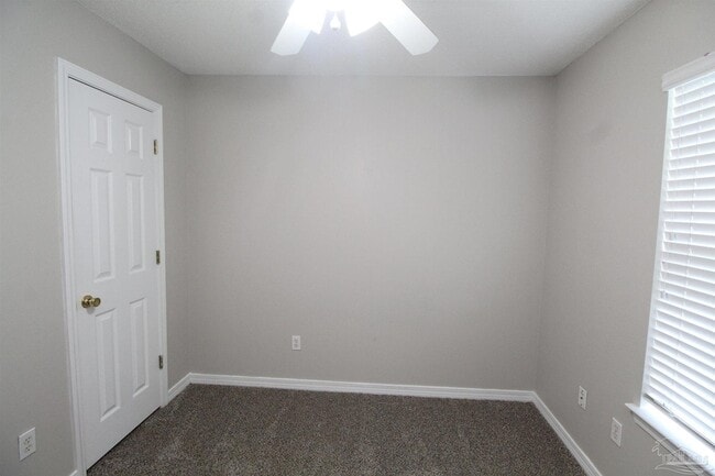 Building Photo - 7680 Chablis Cir