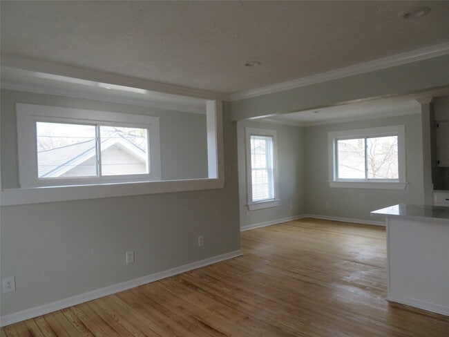 Building Photo - 5611 Lawson St