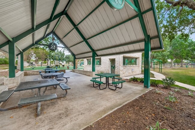 Building Photo - 17518 Heartwind Ct