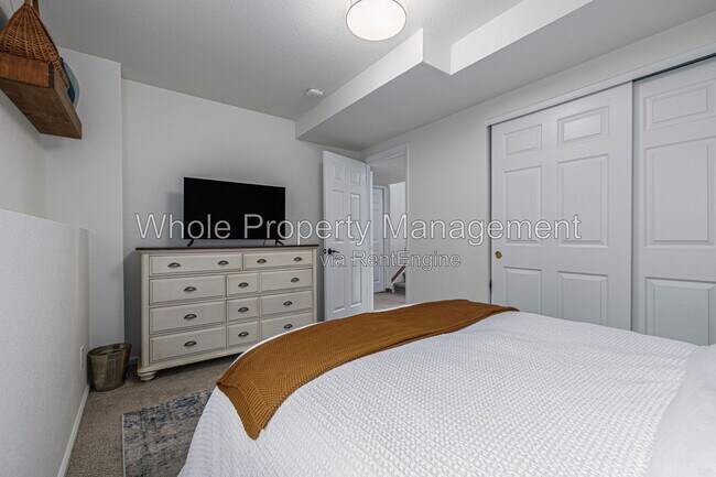 Building Photo - 965 Wolff St