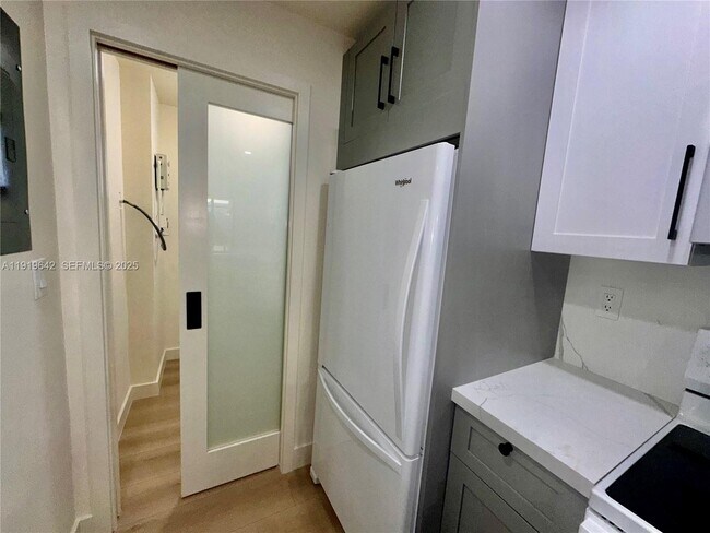 Building Photo - 11279 NW 15th Ct