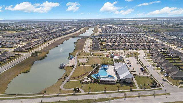 Building Photo - 728 Alden Dr