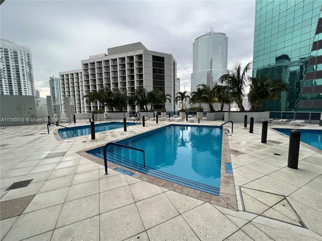 Building Photo - 200 Biscayne Boulevard Way