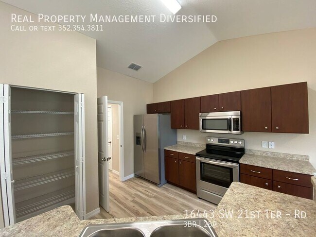 Building Photo - 16443 SW 21st Terrace Rd