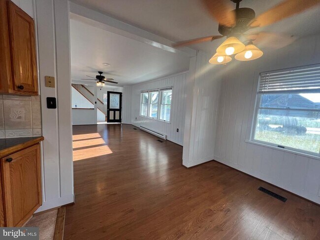 Building Photo - 2712 Canada Hill Rd