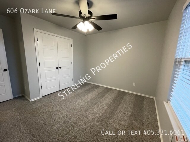 Building Photo - 606 Ozark Ln