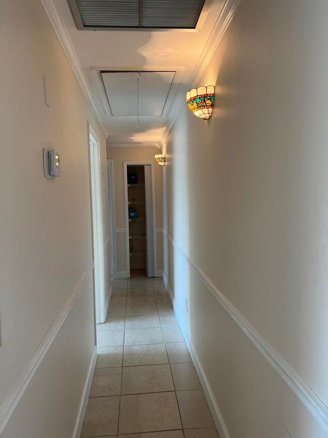 Building Photo - 5775 Golden Eagle Cir