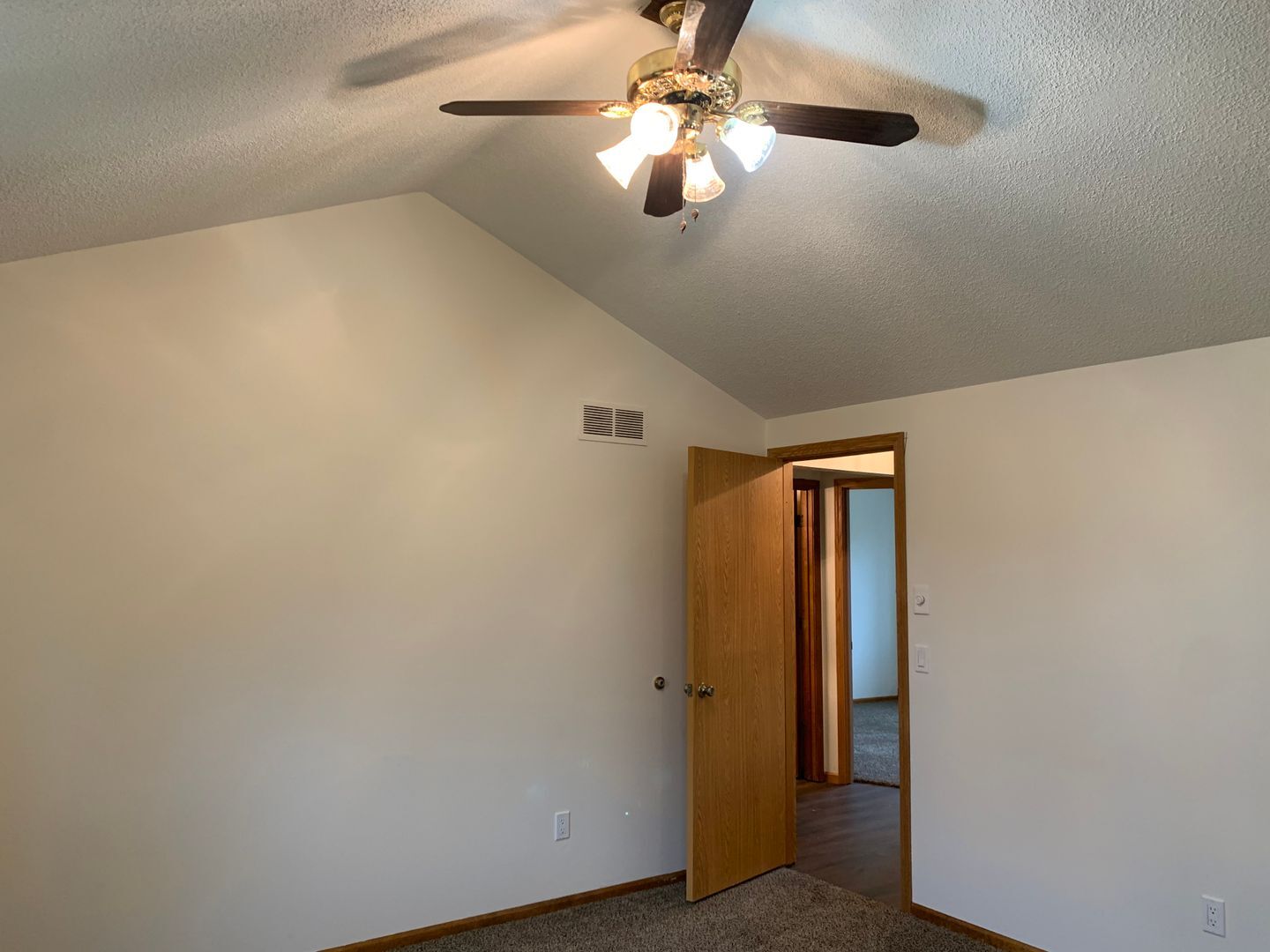 Building Photo - 8502 Medallion Run