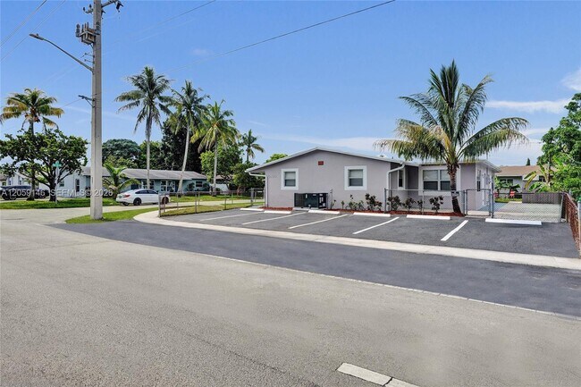 Building Photo - 5900 NW 19th St