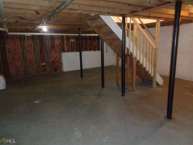 Building Photo - 6297 Marbut Farms Trail