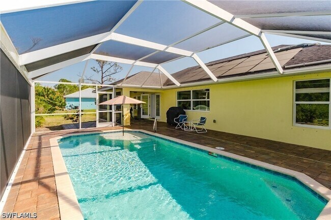 Building Photo - 11693 Oakland Dr