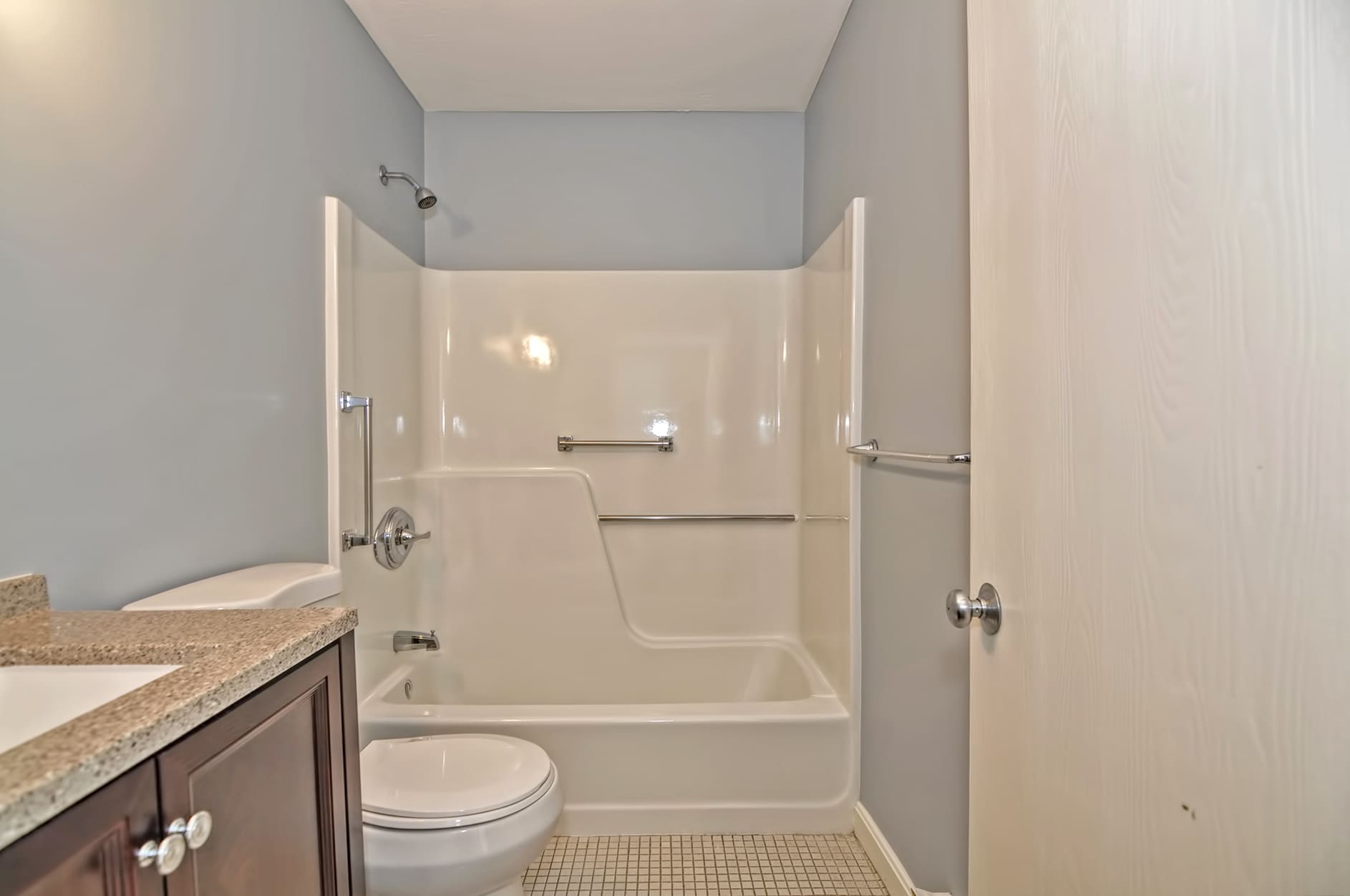 Building Photo - 1 Bristol Court Unit 3