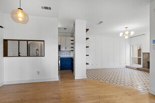 Building Photo - 5616 Preston Oaks Rd