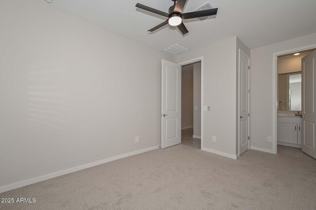 Building Photo - 17619 W Monroe St