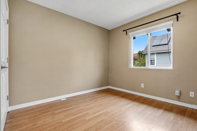 Bedroom 2 - 809 W 40th St