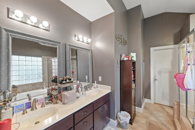 Building Photo - 3405 Rolgom Pl Ct