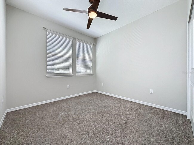 Building Photo - 329 Alcove Dr