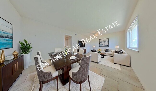 Building Photo - 726 Eglin Pkwy NE