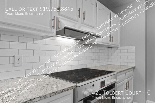 Building Photo - 421 Tolbert Ct