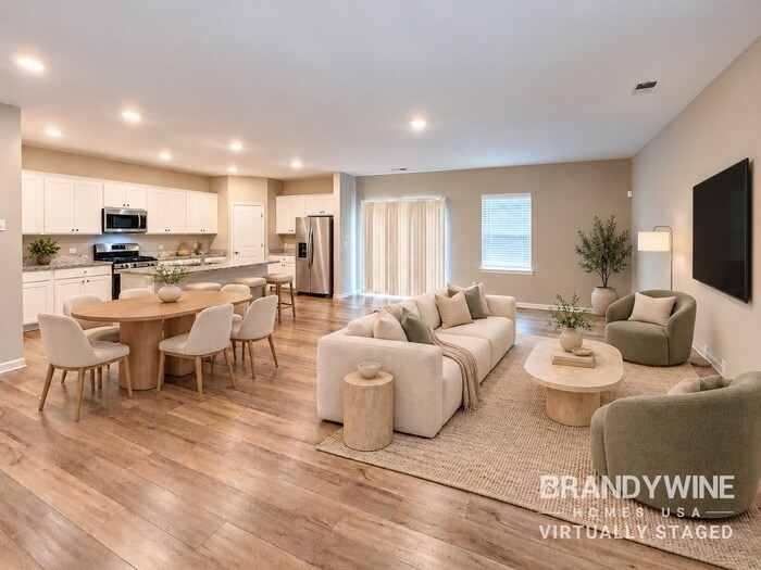Building Photo - 628 Friesland Dr