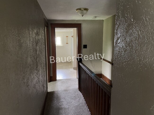 Building Photo - tb200h