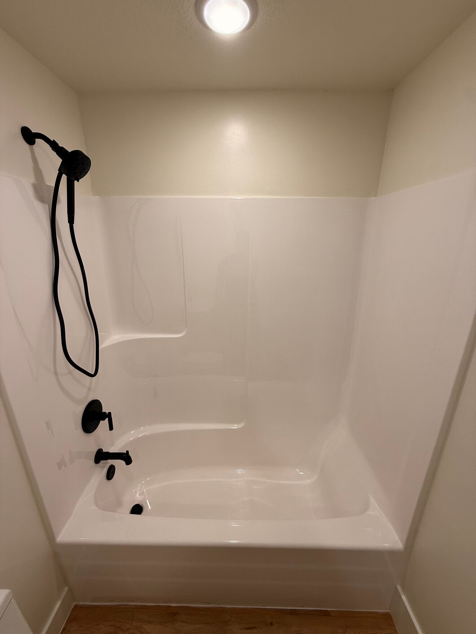 Building Photo - 14 N 300 E