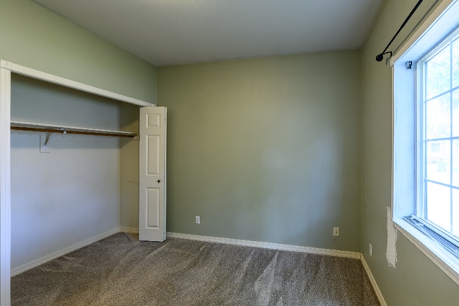 Building Photo - 4677 Calumet Way