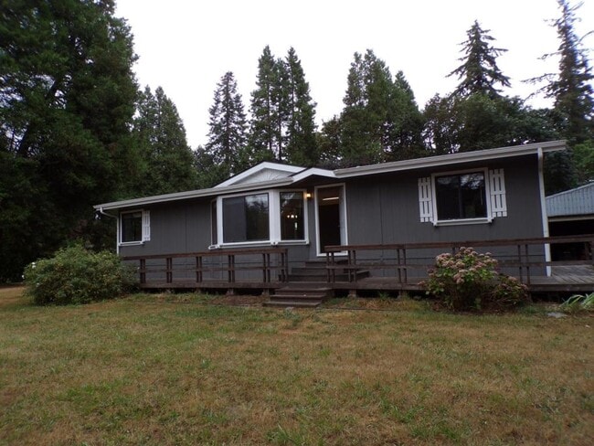 Building Photo - 4590 US-20
