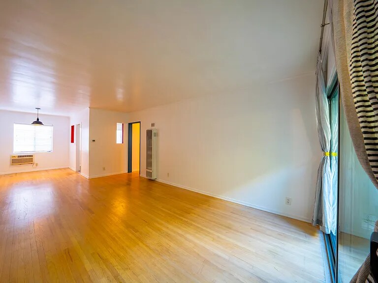 Building Photo - 4507 Finley Ave