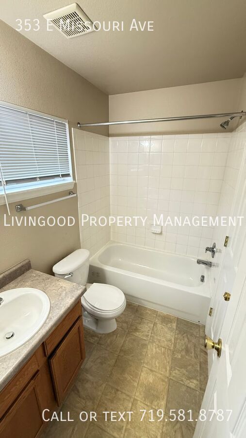 Building Photo - 353 E Missouri Ave