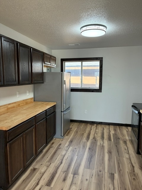 Building Photo - 431 SE 150 Rd