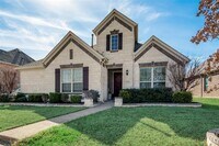 Building Photo - 2818 Balmoral Dr