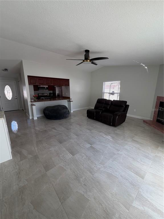 Building Photo - 1407 Piney Branch Cir