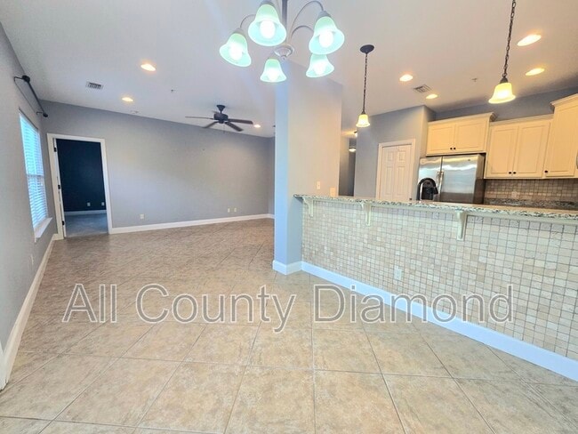 Building Photo - 1729 Annabellas Dr