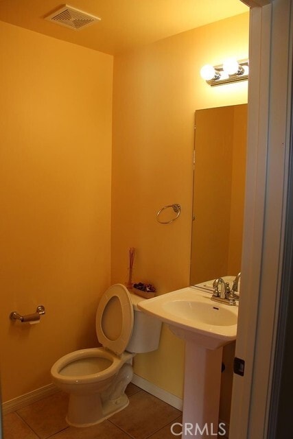 Building Photo - 1203 Huntington Dr
