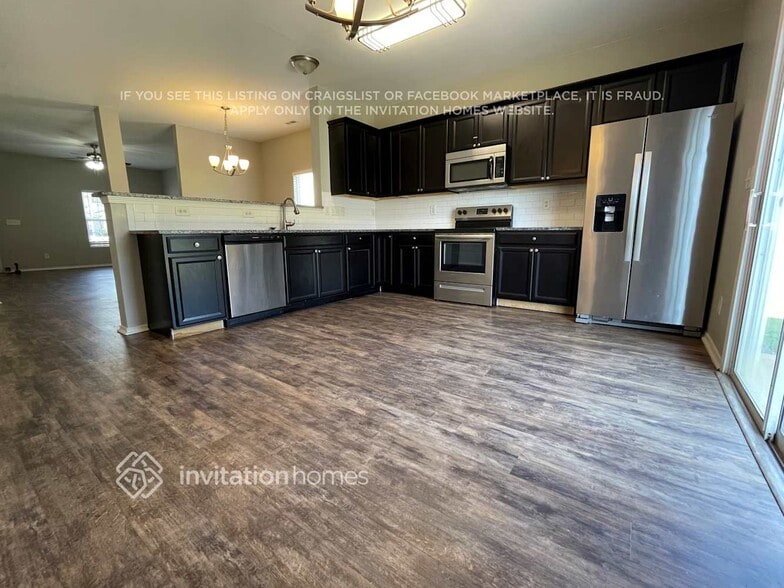 Building Photo - 3617 Charterhall Ln